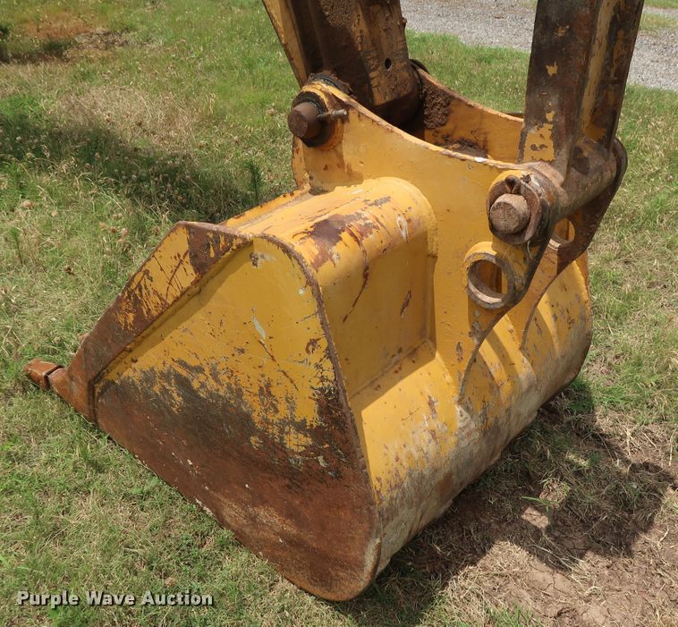 image for item DG3493 1995 Caterpillar 446B backhoe