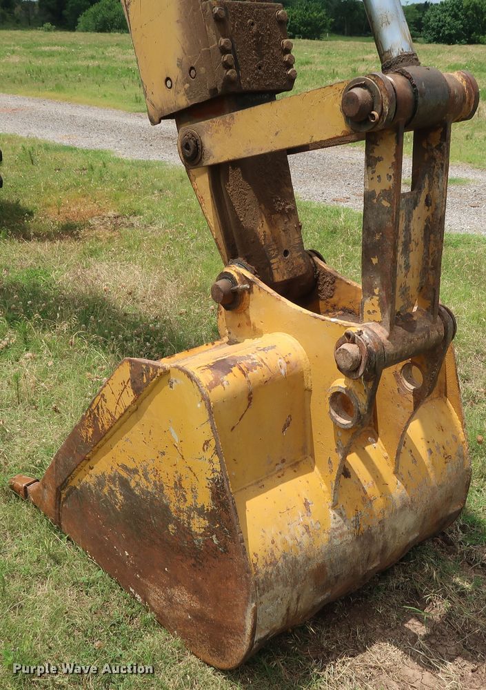 image for item DG3493 1995 Caterpillar 446B backhoe