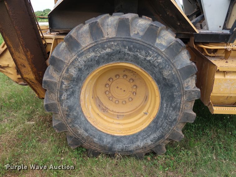 image for item DG3493 1995 Caterpillar 446B backhoe