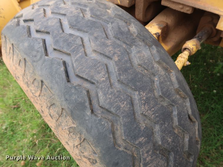 image for item DG3493 1995 Caterpillar 446B backhoe