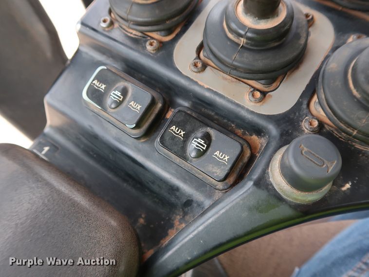 image for item DG3494 2011 John Deere 672GP motor grader