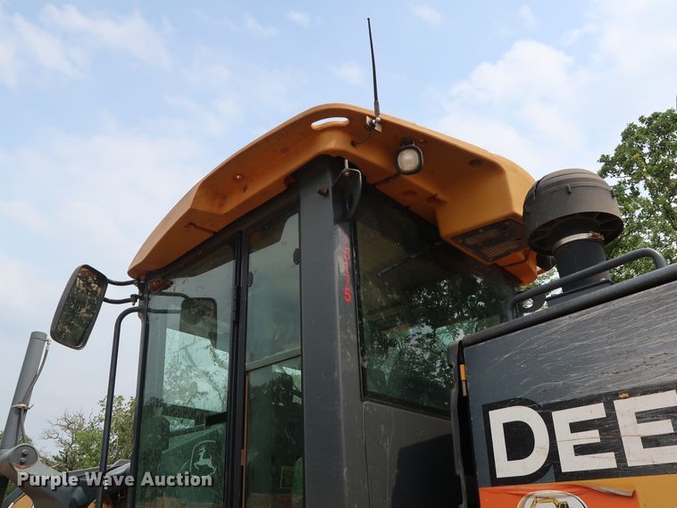 image for item DG3494 2011 John Deere 672GP motor grader