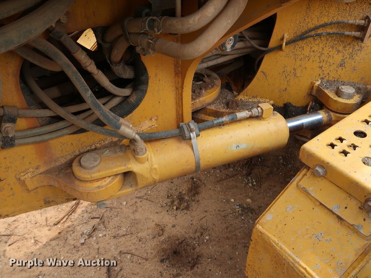 image for item DG3494 2011 John Deere 672GP motor grader