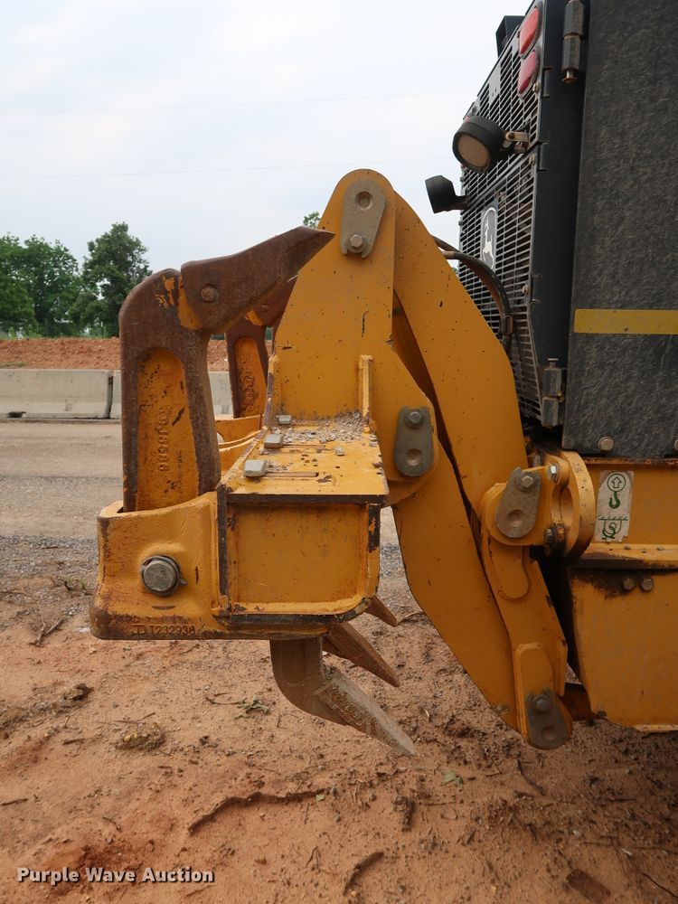 image for item DG3494 2011 John Deere 672GP motor grader