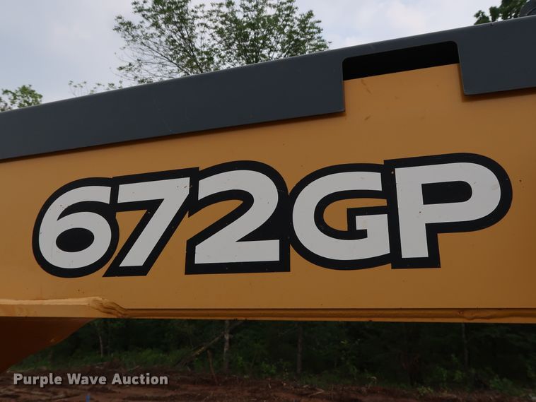 image for item DG3494 2011 John Deere 672GP motor grader