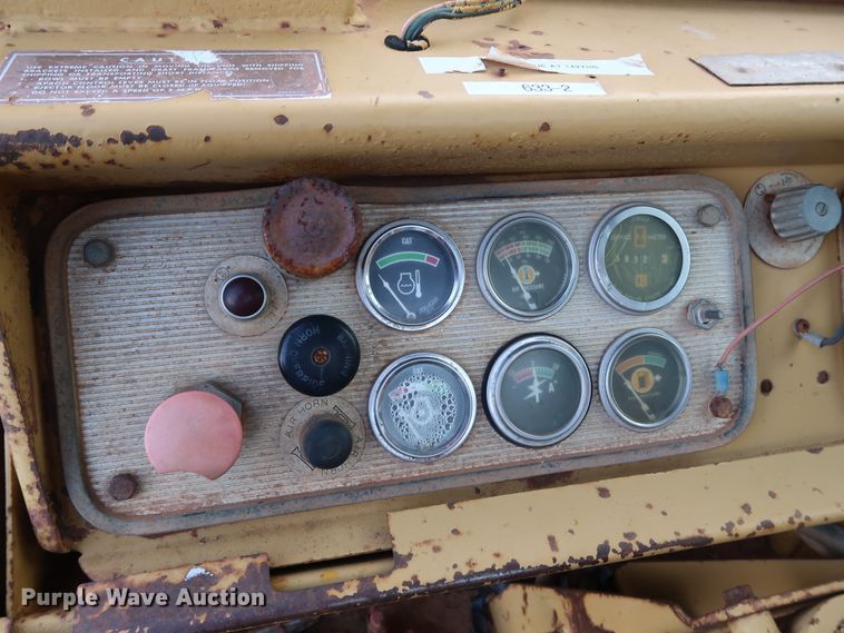 image for item DG3496 1978 Caterpillar 633D elevating scraper