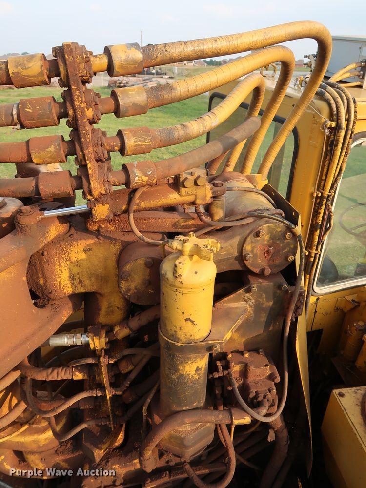 image for item DG3496 1978 Caterpillar 633D elevating scraper