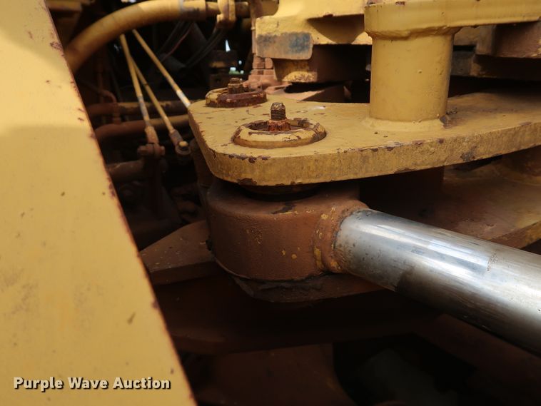 image for item DG4016 1989 Fiat-Allis S161A2T water wagon