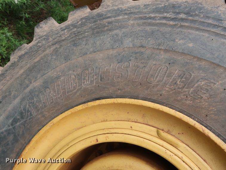 image for item DG4016 1989 Fiat-Allis S161A2T water wagon