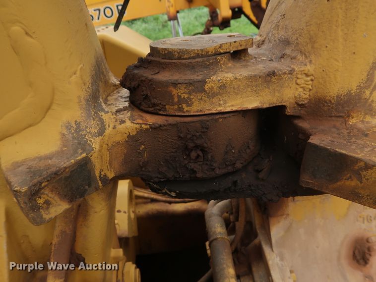 image for item DG4017 Caterpillar 613C water wagon