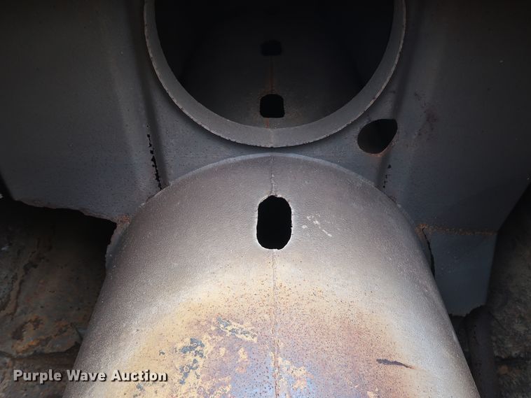 image for item DG4017 Caterpillar 613C water wagon