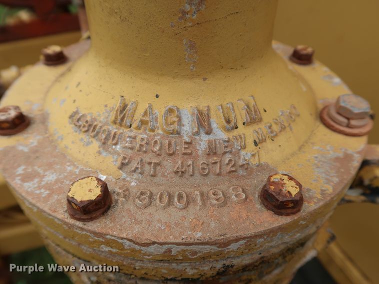 image for item DG4017 Caterpillar 613C water wagon