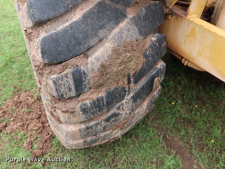 image for item DG4017 Caterpillar 613C water wagon