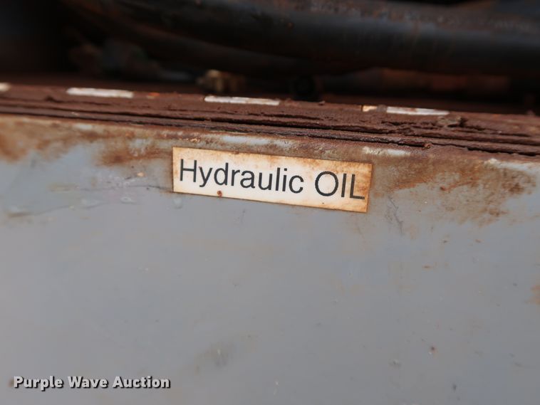 image for item DG4019 1988 International 1954 service truck