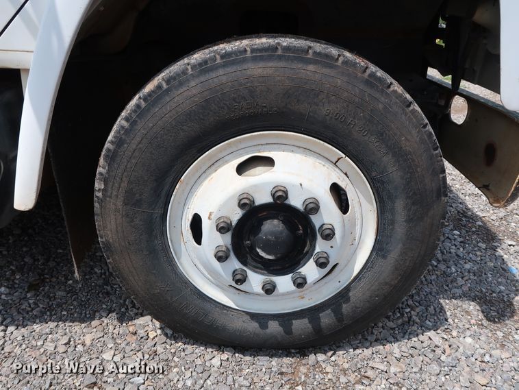 image for item DG4019 1988 International 1954 service truck