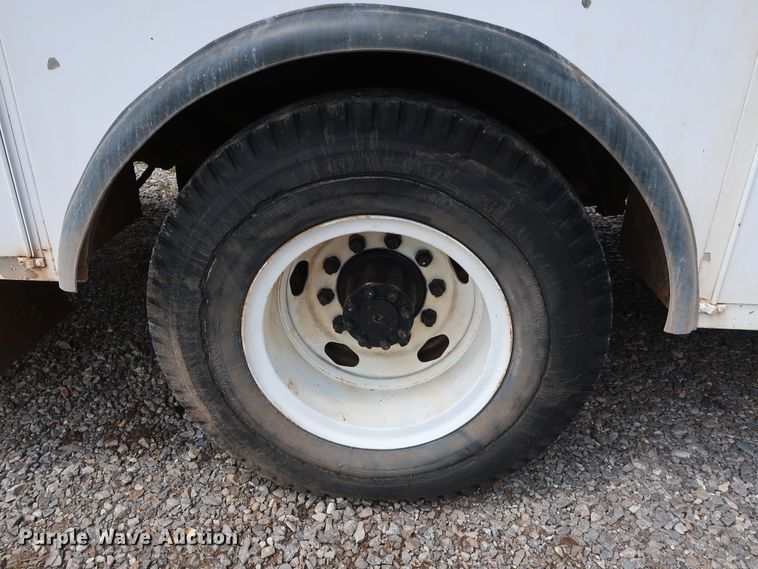 image for item DG4019 1988 International 1954 service truck