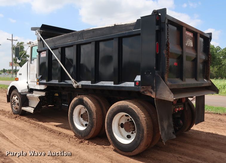 image for item DG4023 2001 Kenworth T800 Dump truck