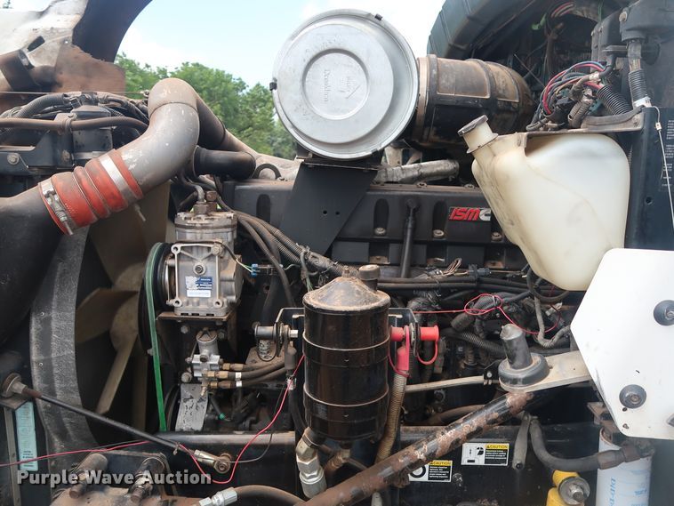 image for item DG4023 2001 Kenworth T800 Dump truck