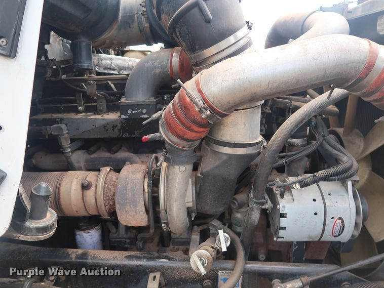 image for item DG4023 2001 Kenworth T800 Dump truck