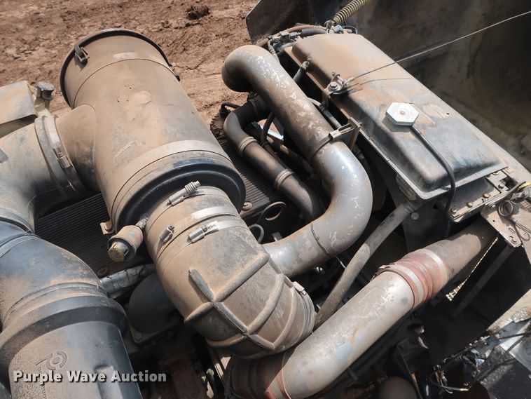 image for item DG4023 2001 Kenworth T800 Dump truck