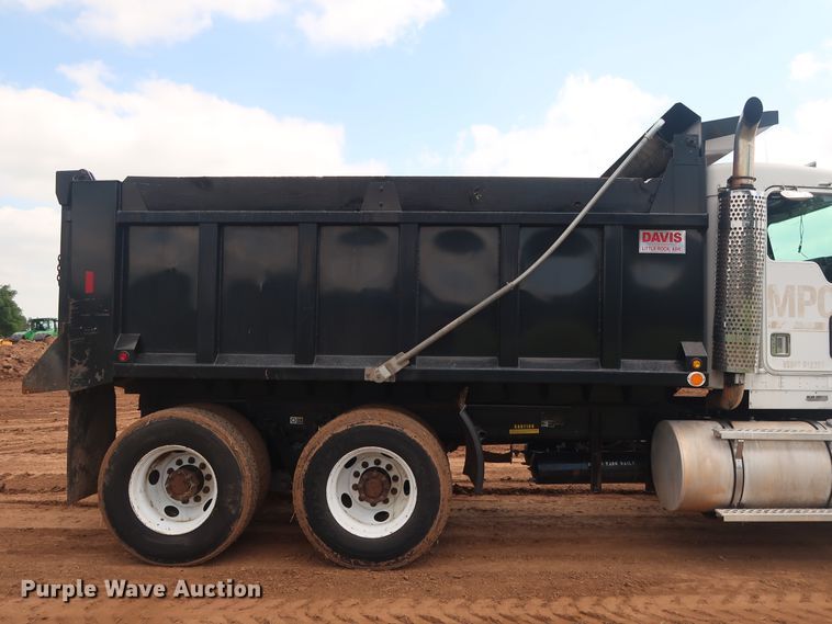 image for item DG4023 2001 Kenworth T800 Dump truck