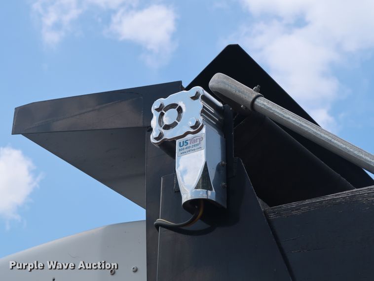 image for item DG4023 2001 Kenworth T800 Dump truck