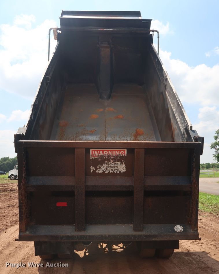 image for item DG4023 2001 Kenworth T800 Dump truck