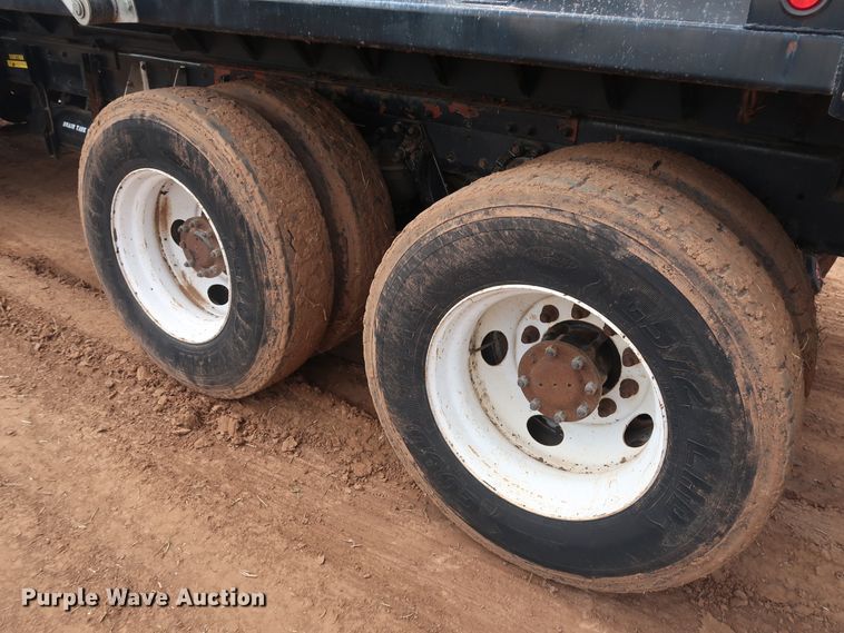 image for item DG4023 2001 Kenworth T800 Dump truck