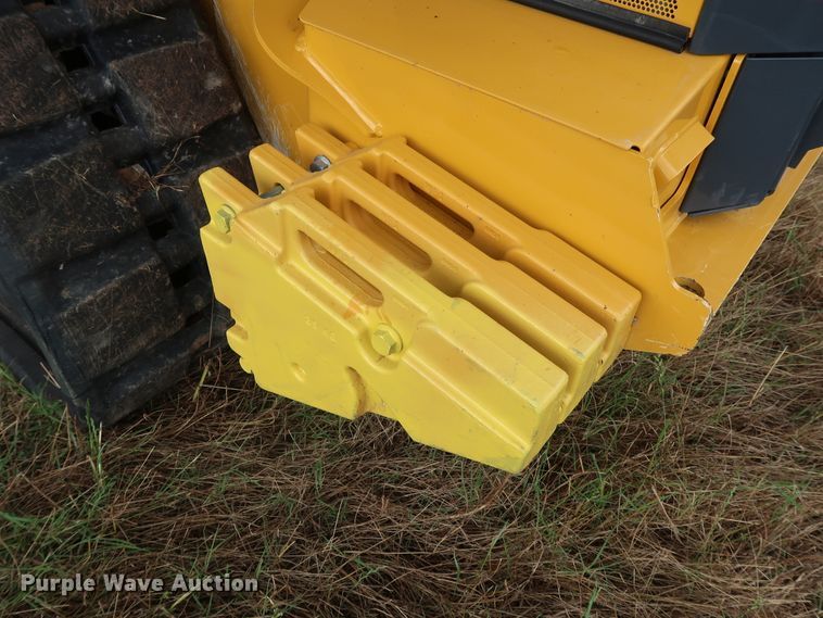 image for item DG4027 2018 John Deere 333G skid steer