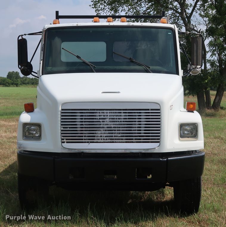 image for item DG4028 1996 Freightliner FL70 flatbed truck