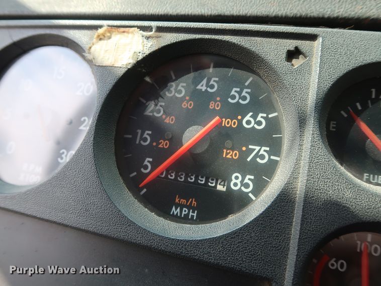 image for item DG4028 1996 Freightliner FL70 flatbed truck