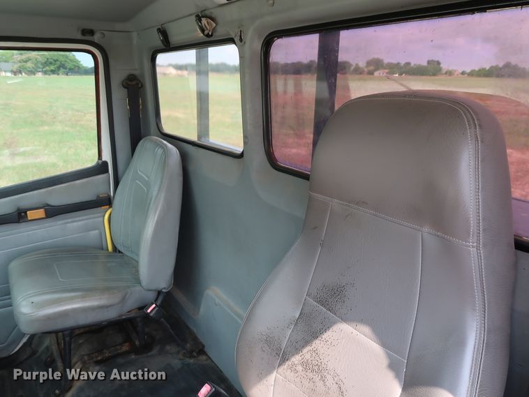 image for item DG4028 1996 Freightliner FL70 flatbed truck