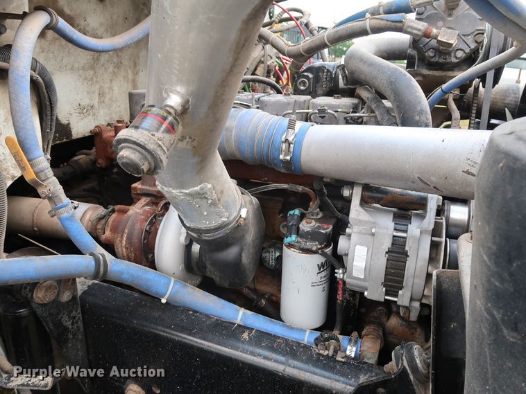 image for item DG4028 1996 Freightliner FL70 flatbed truck