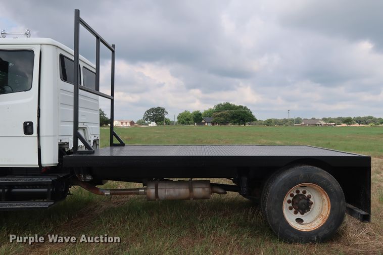 image for item DG4028 1996 Freightliner FL70 flatbed truck