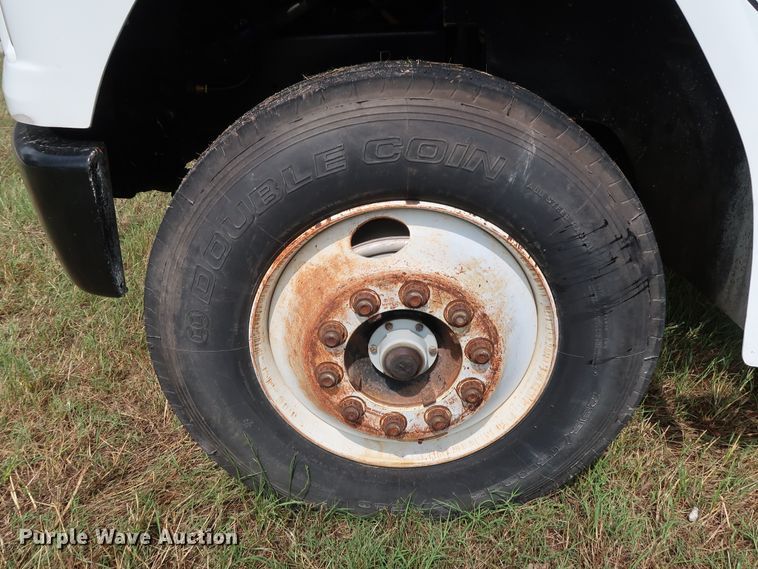 image for item DG4028 1996 Freightliner FL70 flatbed truck