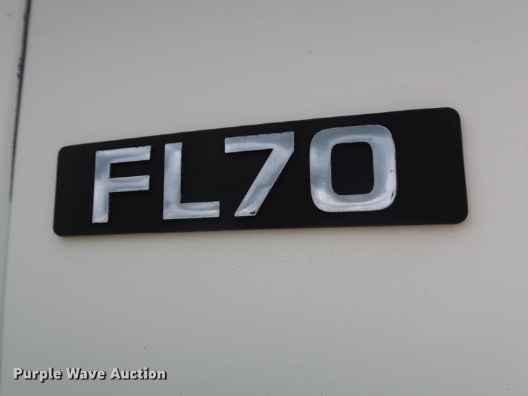 image for item DG4028 1996 Freightliner FL70 flatbed truck