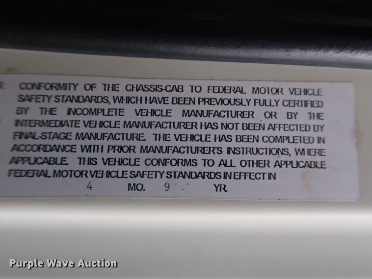 image for item DG4028 1996 Freightliner FL70 flatbed truck