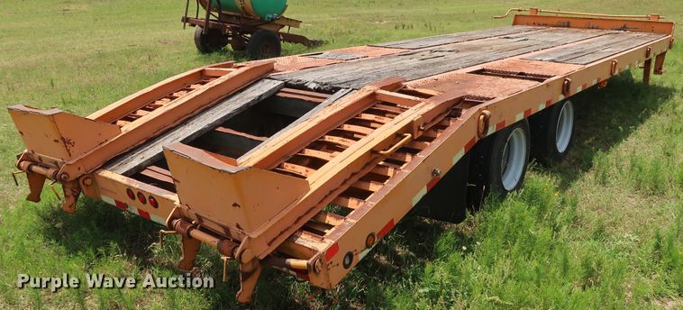 image for item DG4031 2002 Big Tex 4XPH-24+5 equipment trailer