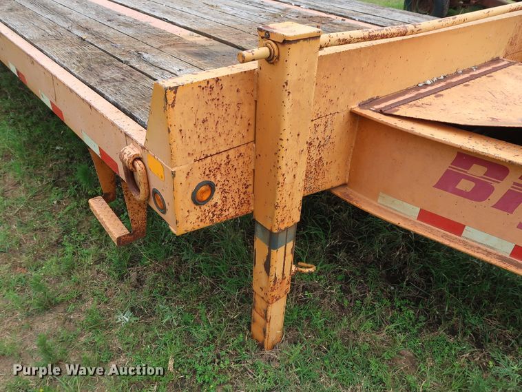 image for item DG4031 2002 Big Tex 4XPH-24+5 equipment trailer