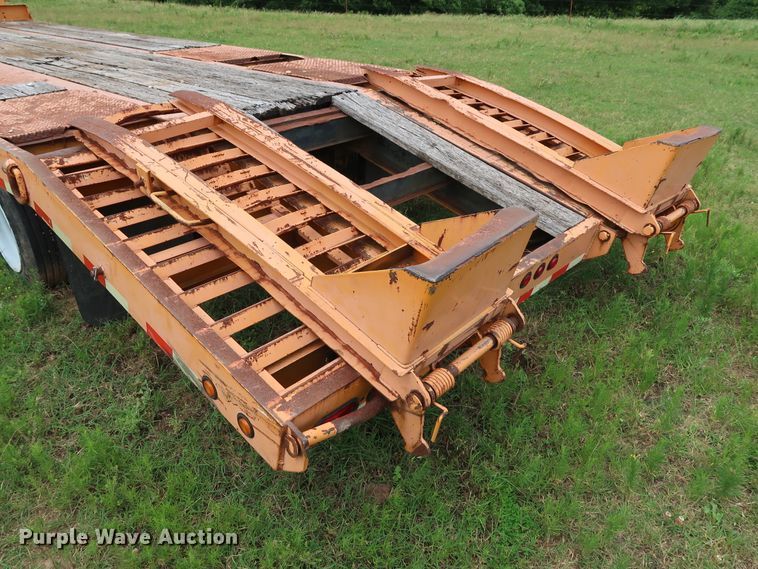 image for item DG4031 2002 Big Tex 4XPH-24+5 equipment trailer