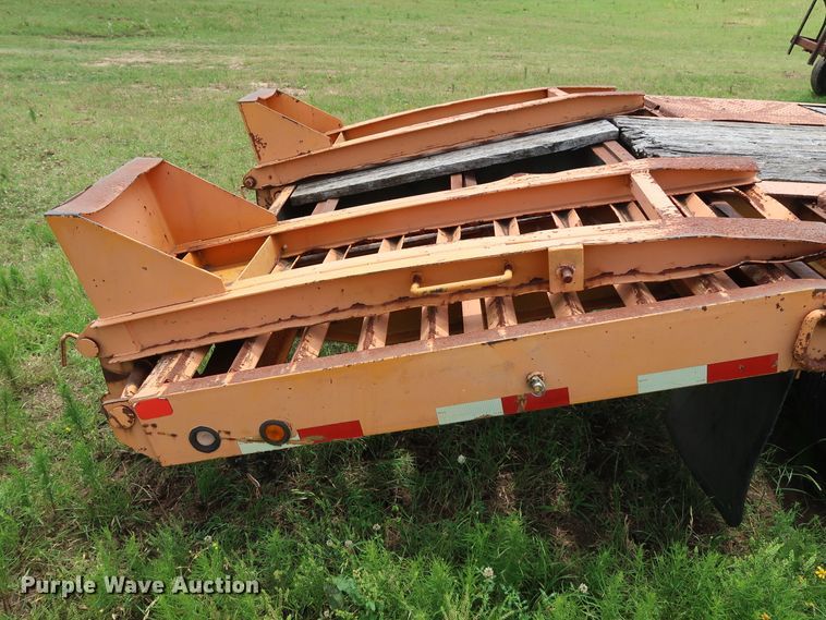 image for item DG4031 2002 Big Tex 4XPH-24+5 equipment trailer