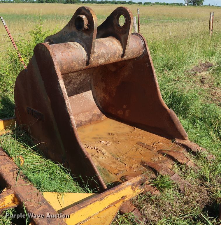 image for item DG4033 Entek 54"W excavator bucket