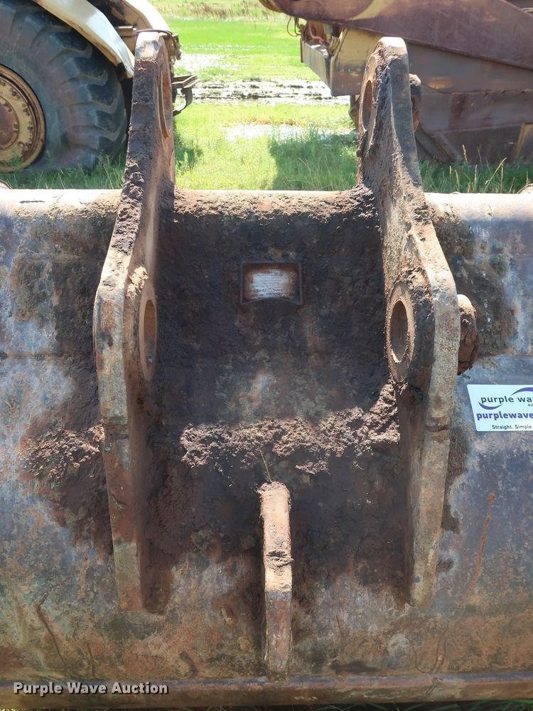 image for item DG4033 Entek 54"W excavator bucket