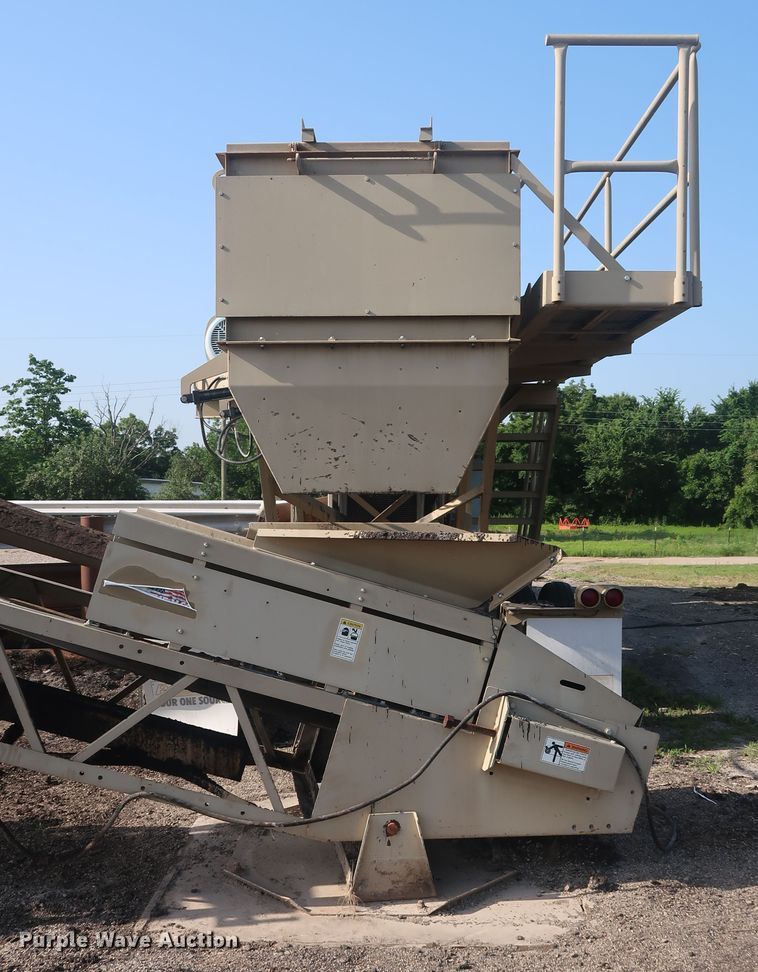 image for item DG4037 2010 Kolberg Pioneer 52 pugmill