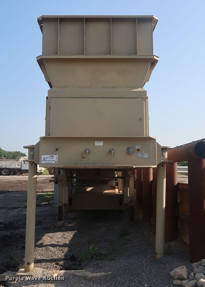 image for item DG4037 2010 Kolberg Pioneer 52 pugmill