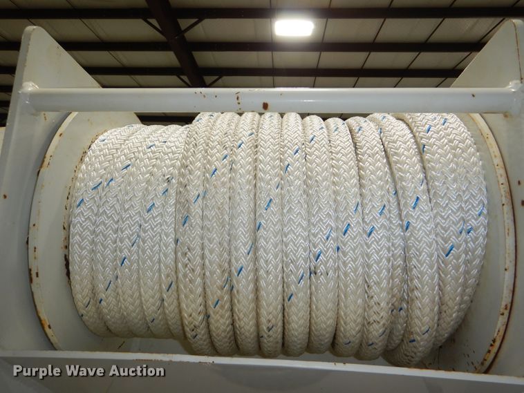 image for item DG4770 2000 Sterling LT7500 digger derrick truck