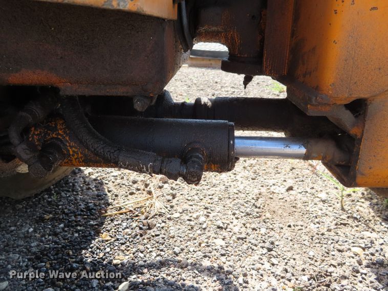 image for item DH0259 Case Davis MXS mini sneaker vibratory cable plow