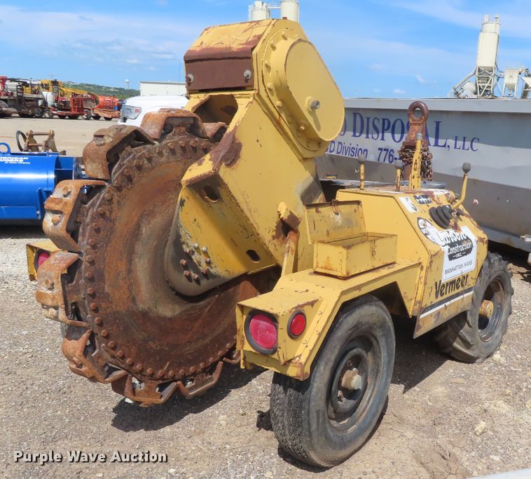 image for item DH0260 Vermeer TC4 trench compactor