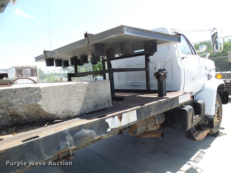 image for item DI0500 1985 Chevrolet C60 flatbed truck