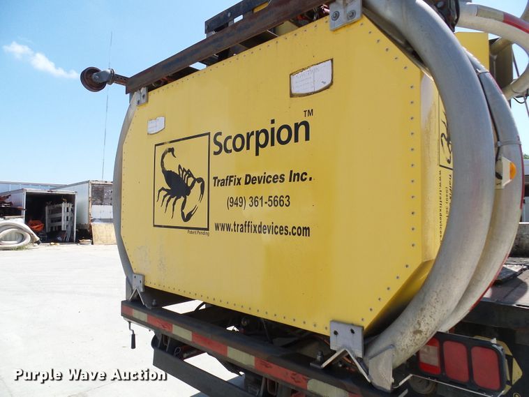 image for item DI0500 1985 Chevrolet C60 flatbed truck